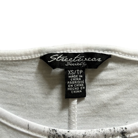 Y2K Grunge White and Grey British Flag Graphic Distressed Top - Picture 5 of 5